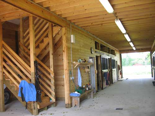 36'x72' Stall Barn interior