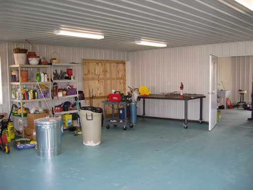28'x48' Garage interior